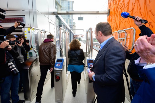 Duizenden reizigers gratis met verlengde metrolijn B van de RET